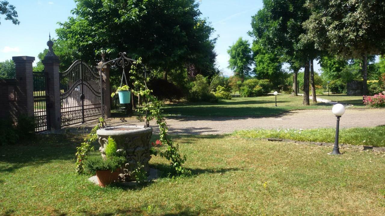B&B La Vigna Di Federico Rubano Buitenkant foto